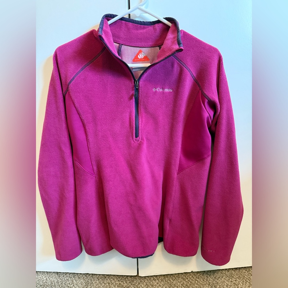 Columbia Magenta Omni-Heat Pullover women’s size Medium